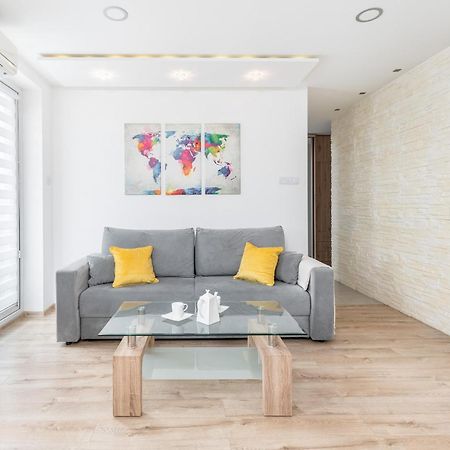 Sunny Kliny Apartment Krakow Ngoại thất bức ảnh